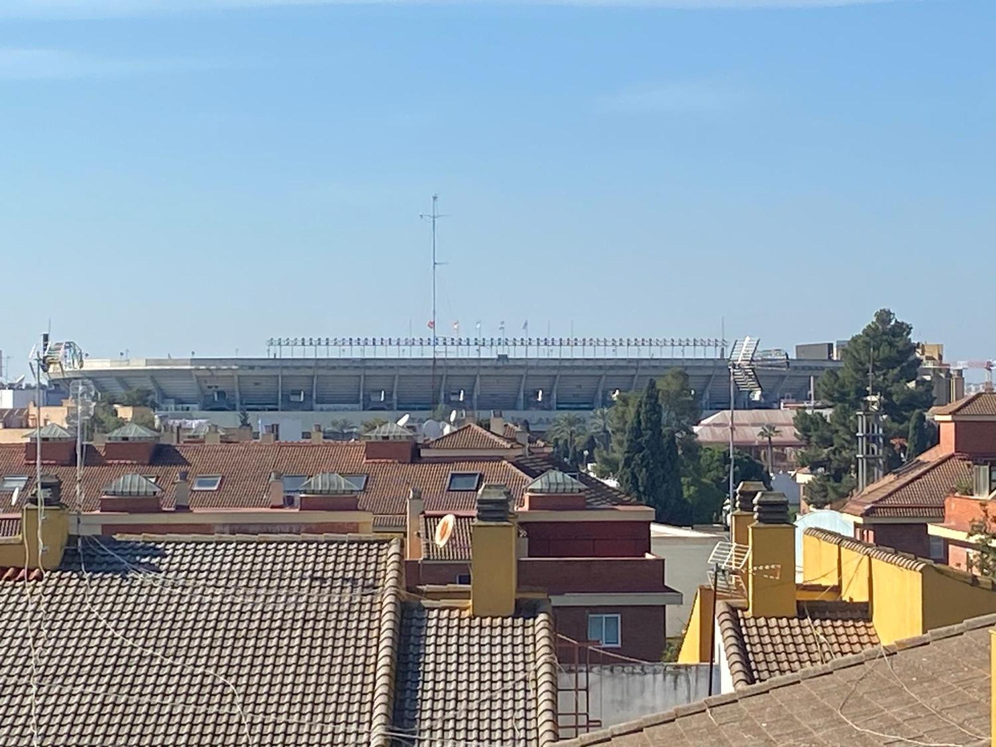 Shared Apartment! Piso Compartido! Общая Квартира! Sevilha Exterior foto