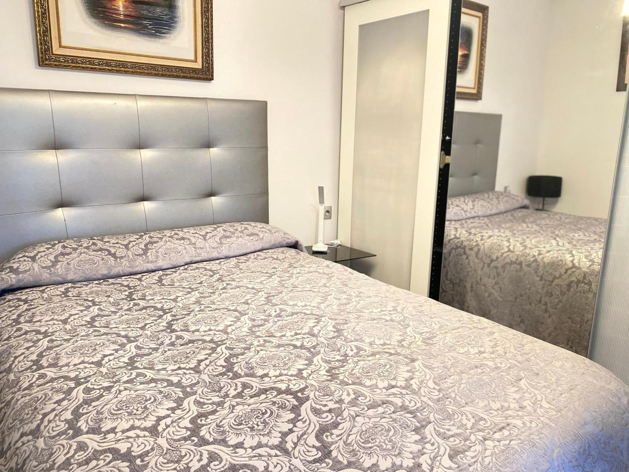 Shared Apartment! Piso Compartido! Общая Квартира! Sevilha Exterior foto